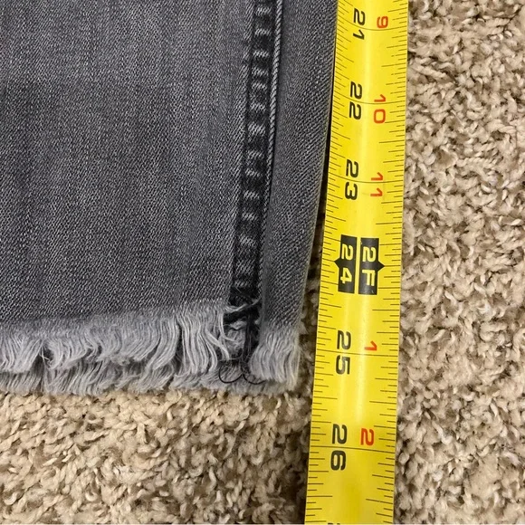 Y2K Express Faded Black Frayed Hem Mom Jeans Size 0 Super High Rise - Picture 11 of 15